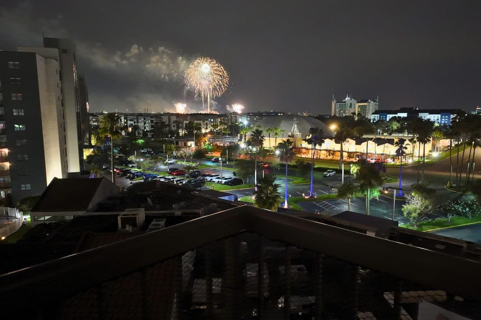 Night, Balcony/Terrace, City view