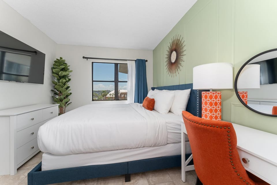 Bed, View (from property/room), Bedroom
