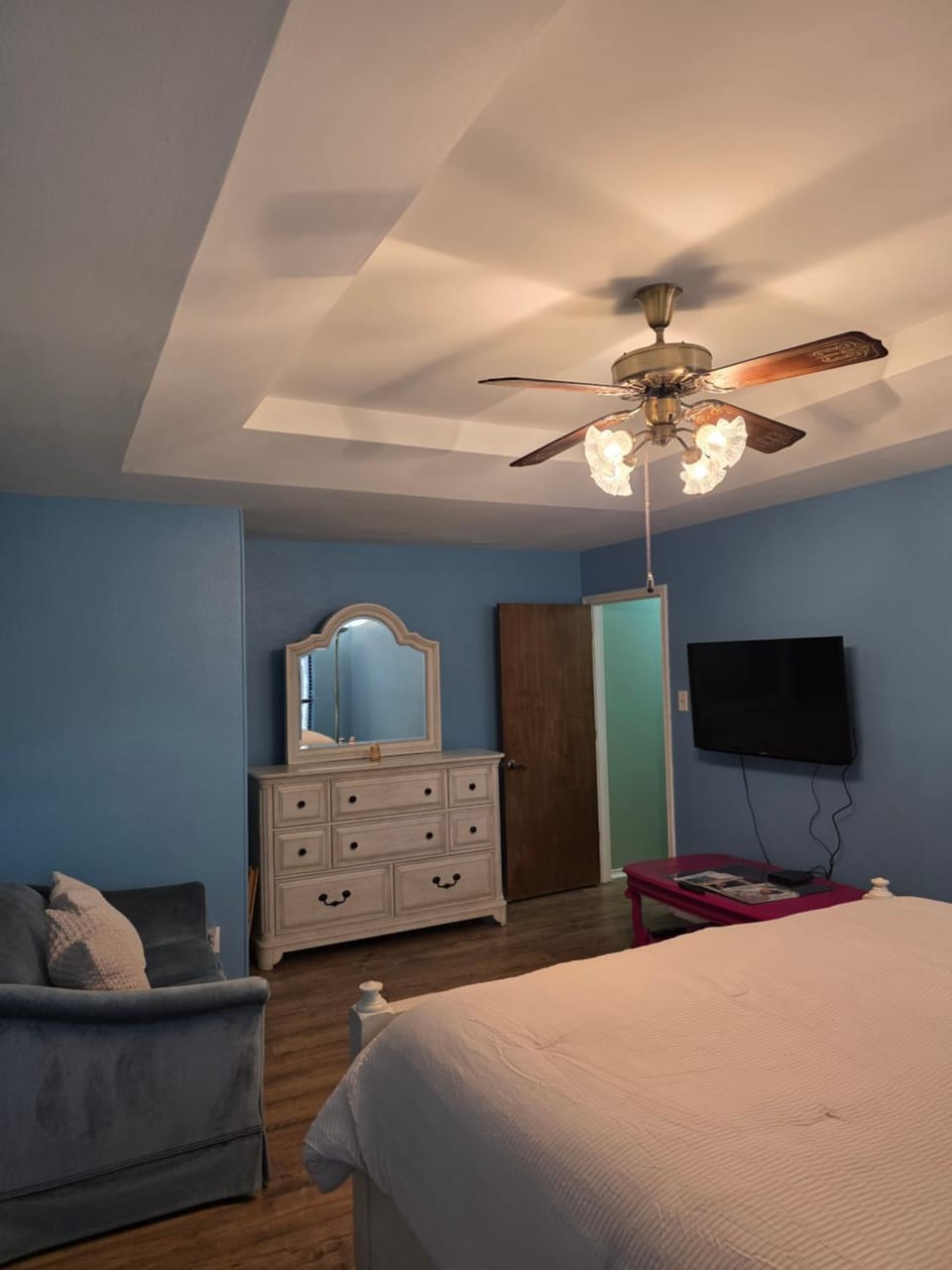 Awesome 4 bedroom home 6 minutes from AT&T stadium House in Arlington