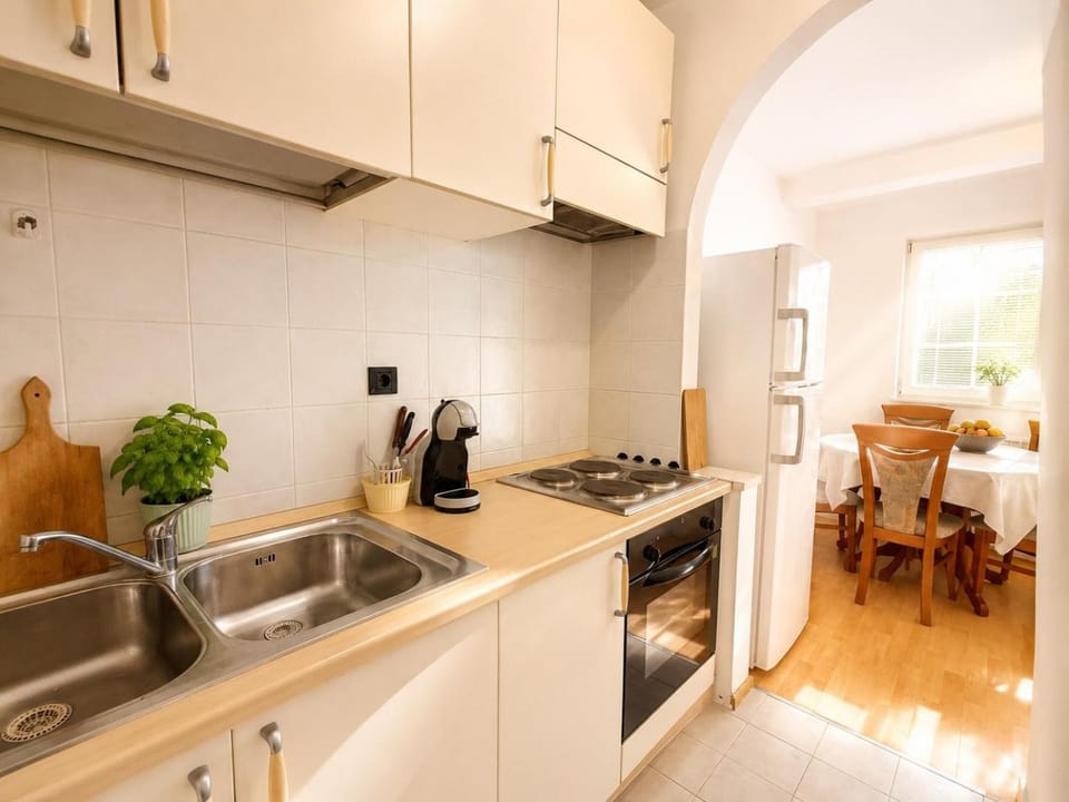 Sunny Nest Budva Apartment in Budva