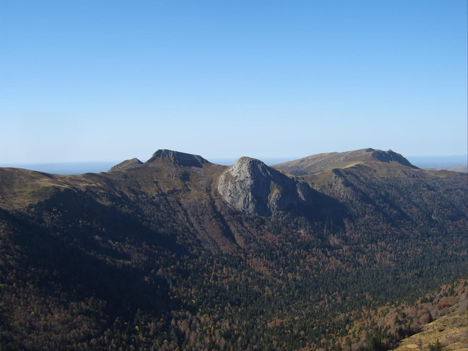 Nearby landmark, Natural landscape
