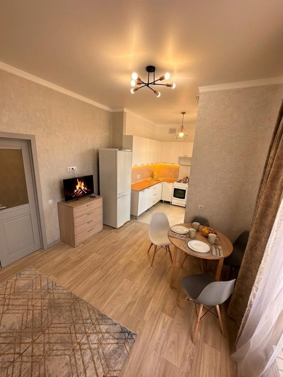 Kitchen or kitchenette, Living room, Seating area