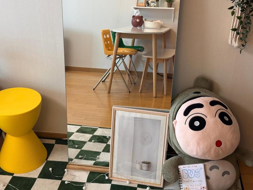 Nestle-HongDae #3min #AREX #Hongik Uni stn Exit 1 Apartment in Seoul