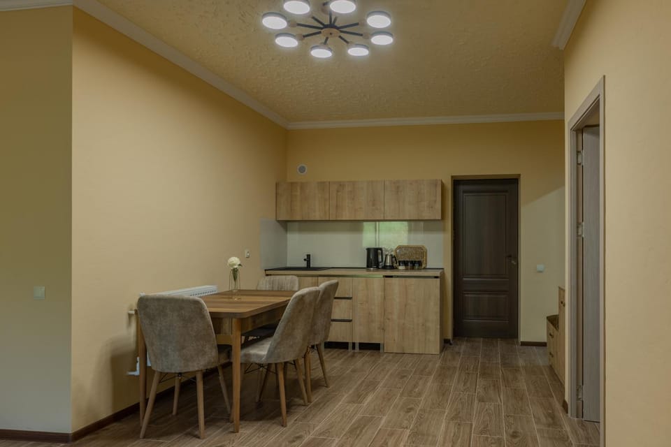 Old House Residence Aghveran & Restaurant Hotel in Armenia