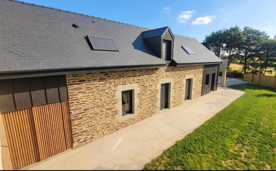 Gîte avec vue sur Brocéliande House in Paimpont
