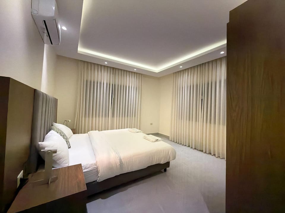 106 JRE apartment with stunning boulevard veiw Apartment in Africa