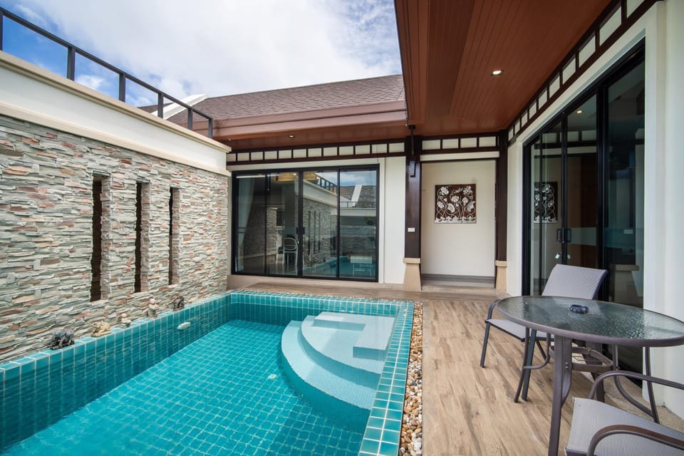 Rawai 2D6号两卧泳池别墅 100米到海滩 近top's便利店 麦当劳 泰拳馆 Villa in Rawai