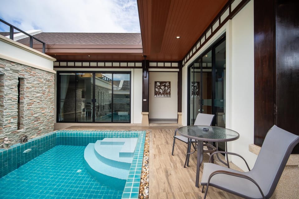 Rawai 2D6号两卧泳池别墅 100米到海滩 近top's便利店 麦当劳 泰拳馆 Villa in Rawai