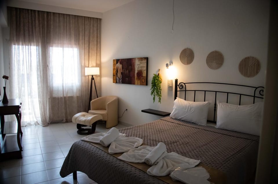 Maestral House & Maestral loft Apartment in Halkidiki