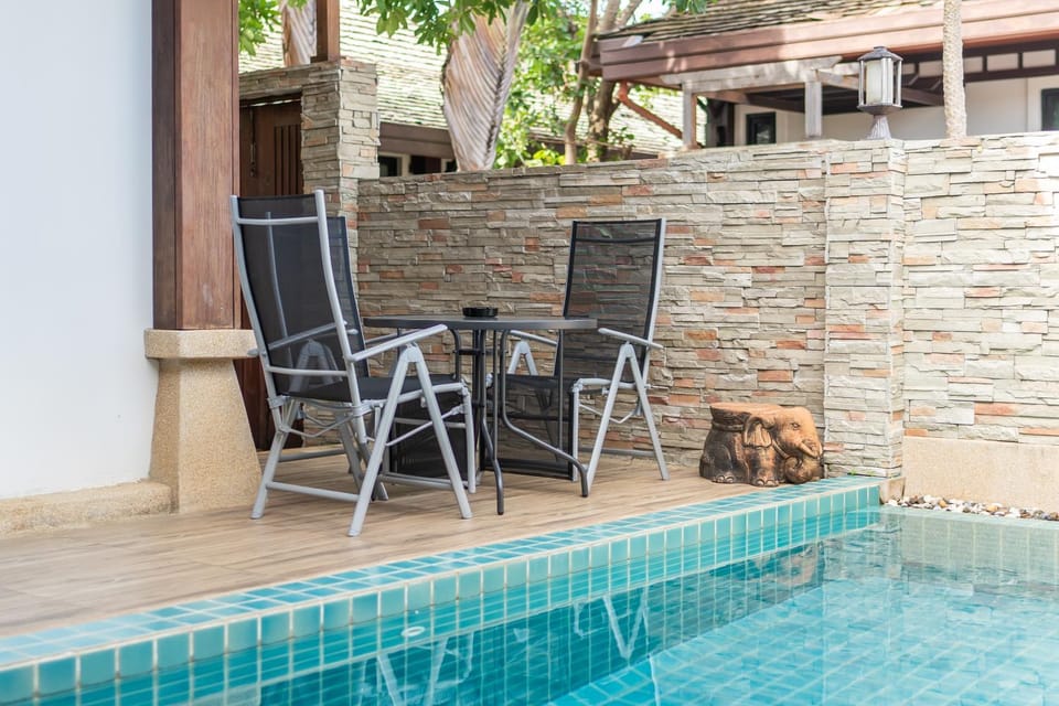 Rawai 2D12号两卧泳池别墅 100米到海滩 近top's便利店 麦当劳 泰拳馆 Villa in Rawai