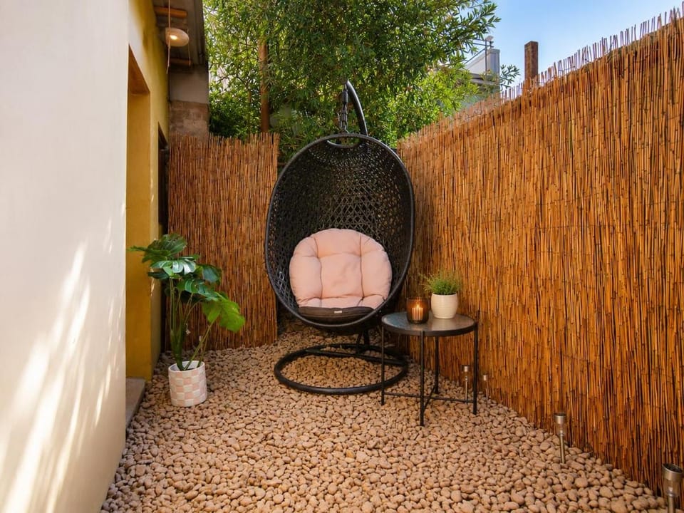 City Escape Minutes from Darling Harbour Apartment in Sydney