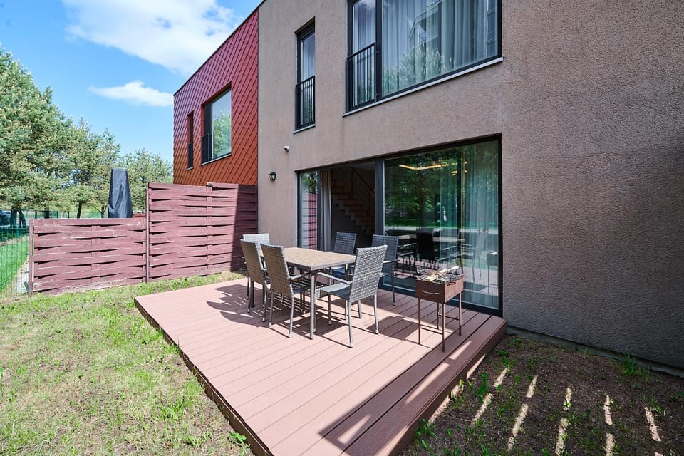 Garden, Balcony/Terrace