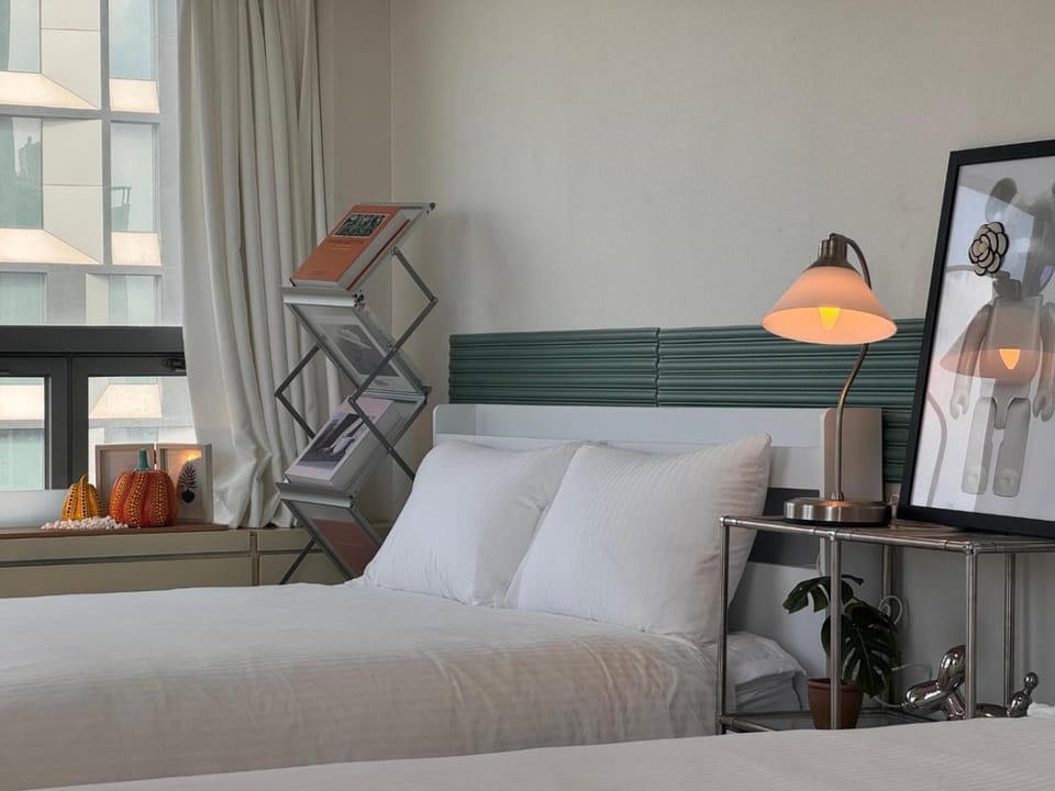 Vista-HongDae #3min #AREX #Hongik Uni stn Exit 1 Apartment in Seoul