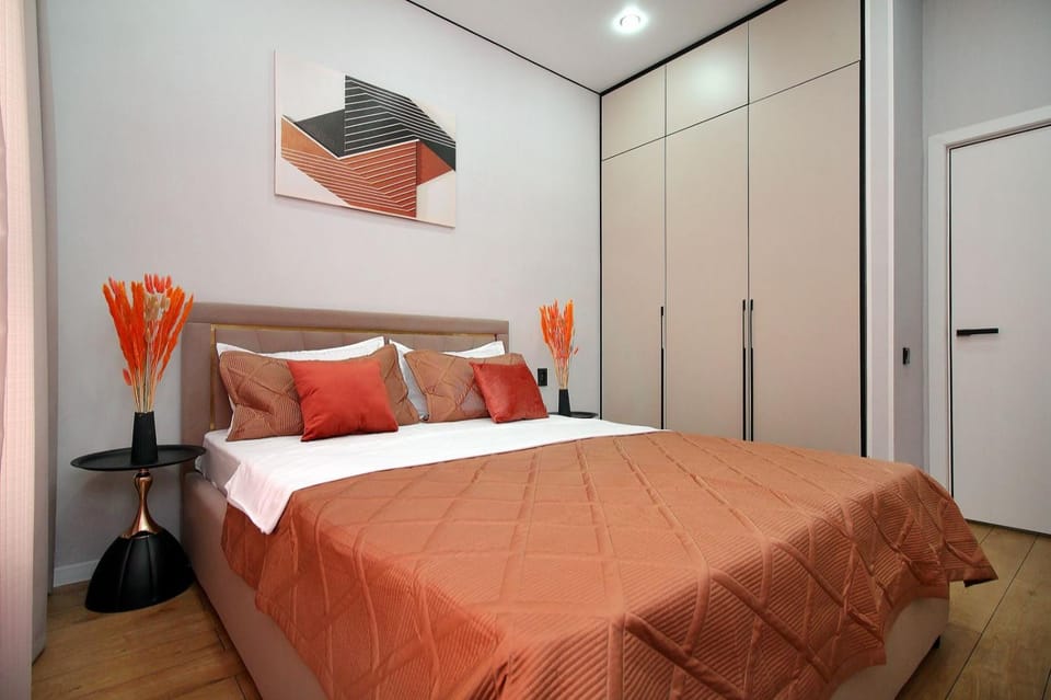 Bed, Photo of the whole room, Bedroom, wardrobe