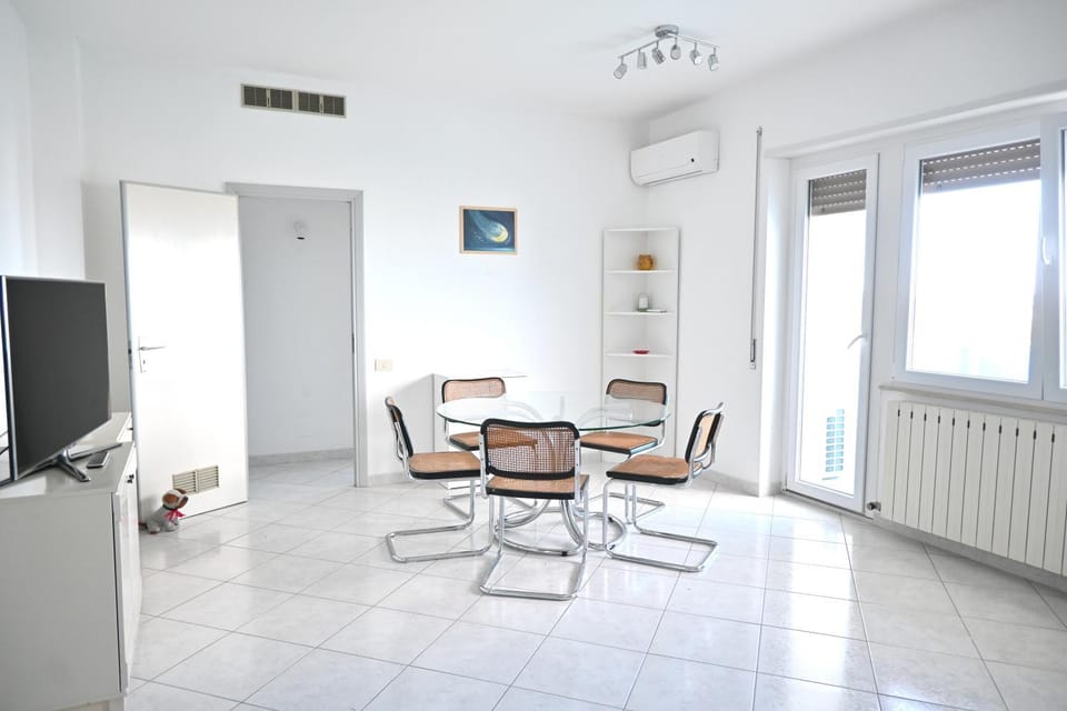 P097 - Porto Recanati, trilocale con terrazza panoramica e vista mare Apartment in Porto Recanati