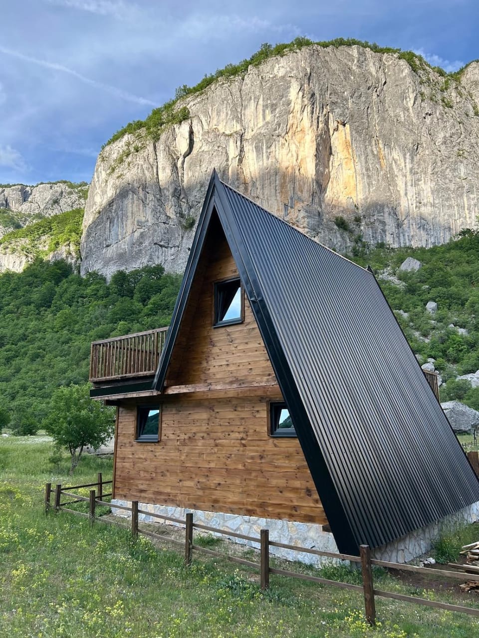 Property building, Mountain view