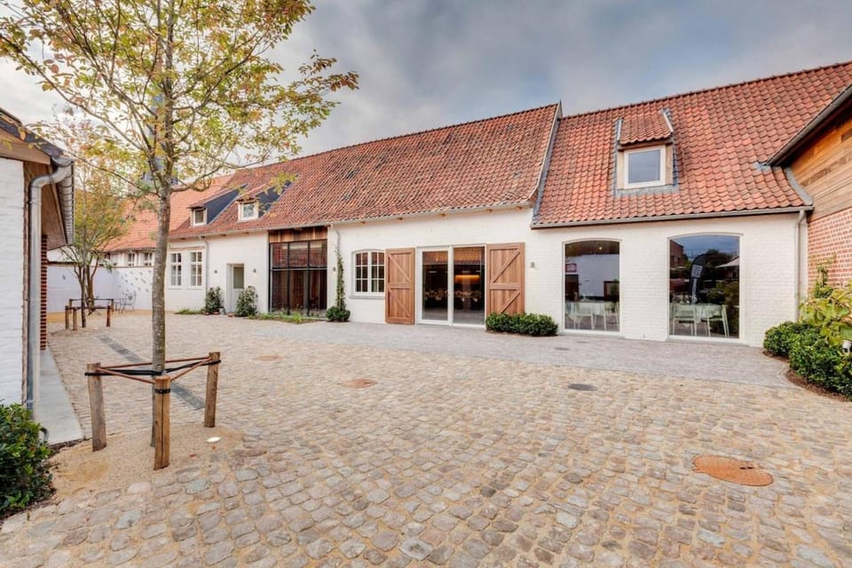 Douviehuis House in Flanders