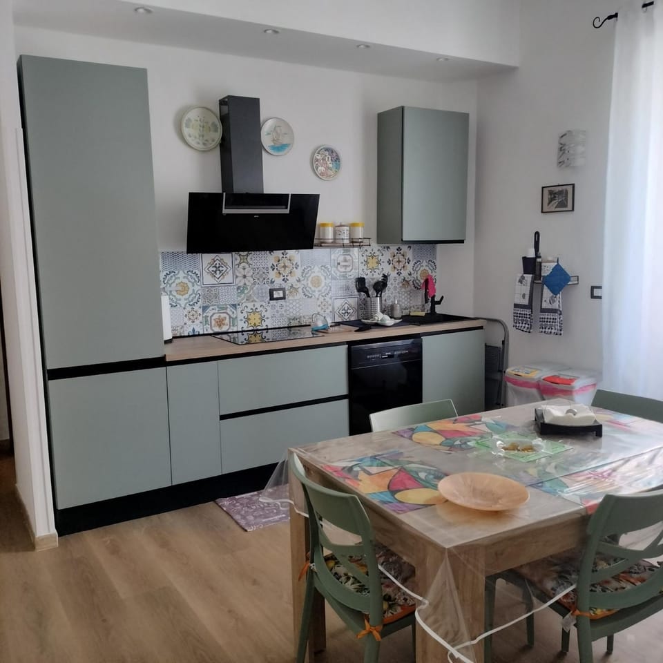 Mary House Apartment in Piombino