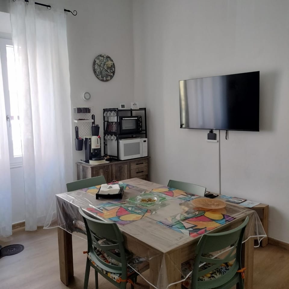 Mary House Apartment in Piombino