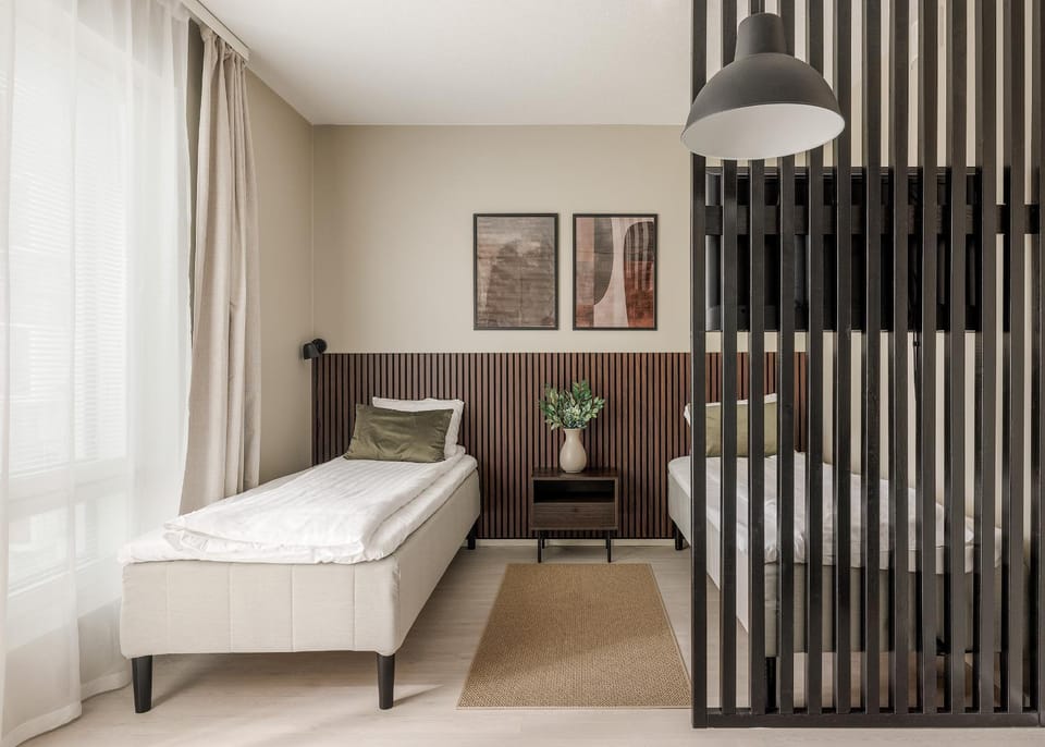 Bed, Photo of the whole room, Decorative detail, Bedroom