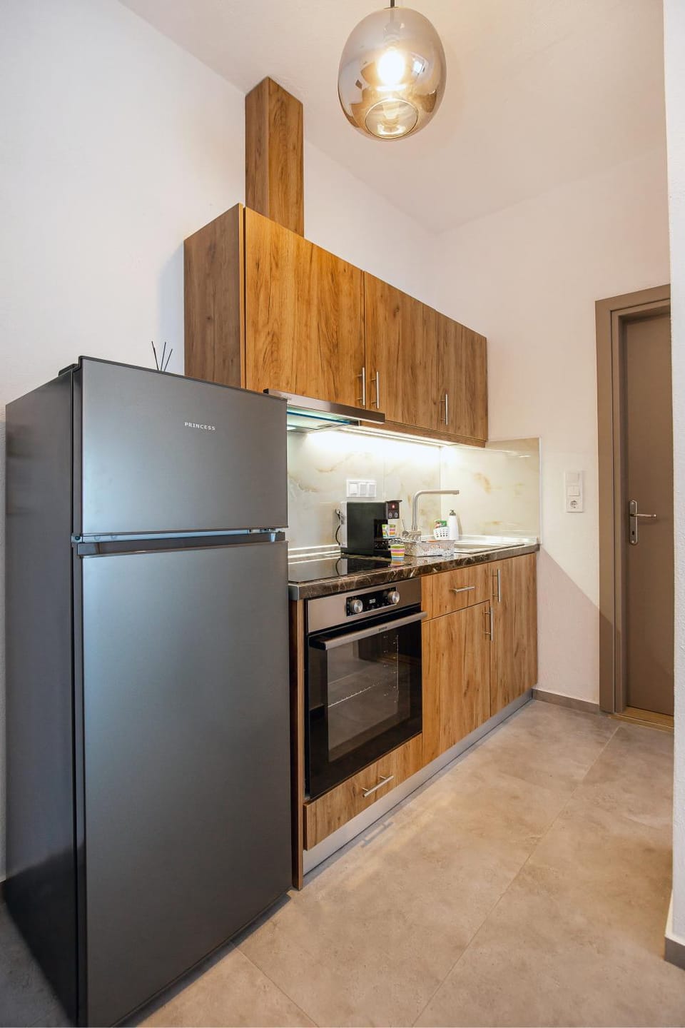 Kitchen or kitchenette, kitchen