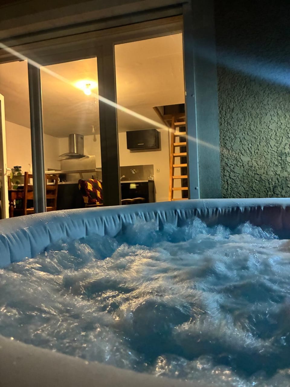 Appartement avec terrasse et spa Apartment in Occitanie
