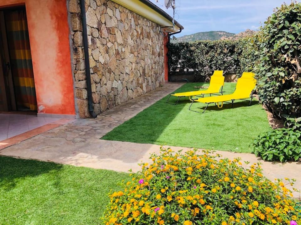 Villetta Rosa dei Venti Apartment in Sardinia