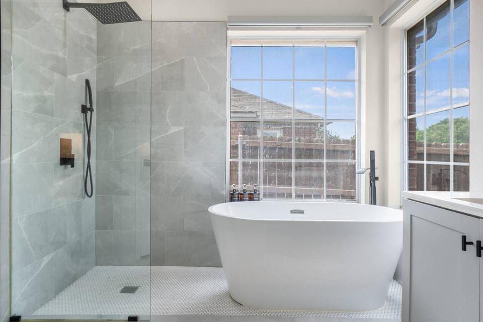 Shower, Bathroom, Bath