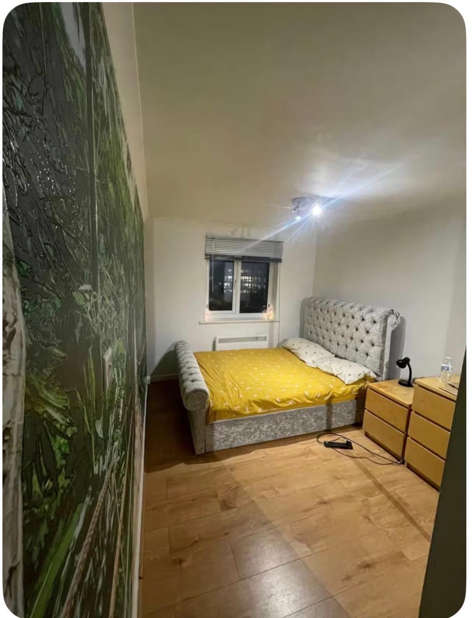 Charlton Riverside View Flat Apartment in London
