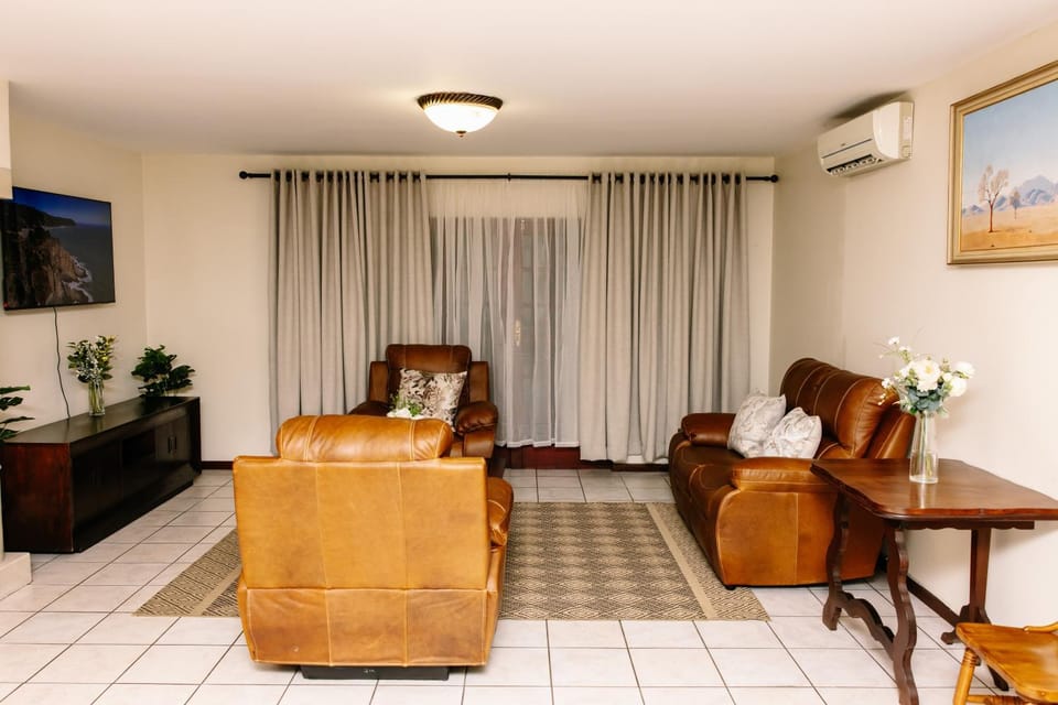 Seating area, air conditioner