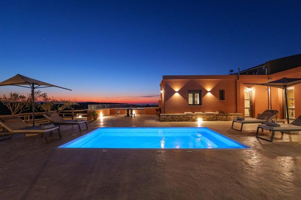 Stavlos Villa - Private Pool Villa in Crete Region