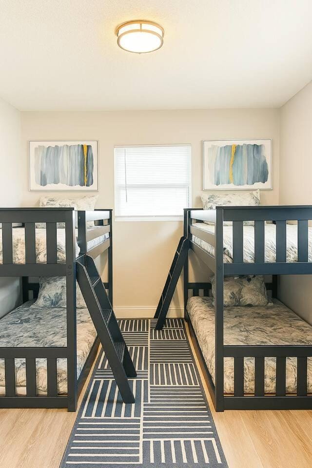 Bedroom, bunk bed