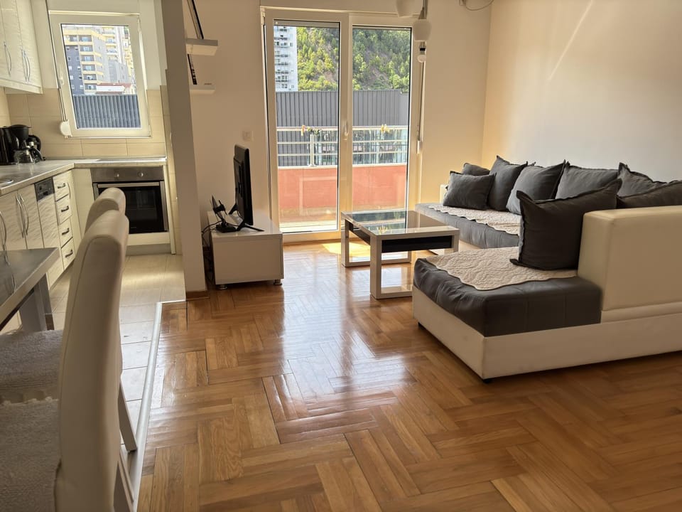 Vazda Apartment in Budva