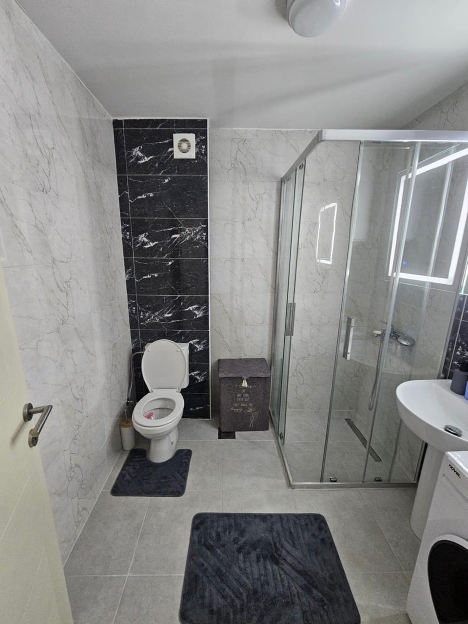 Bathroom, Bath