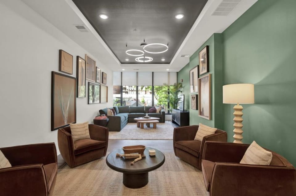 Communal lounge/ TV room, Decorative detail, Seating area