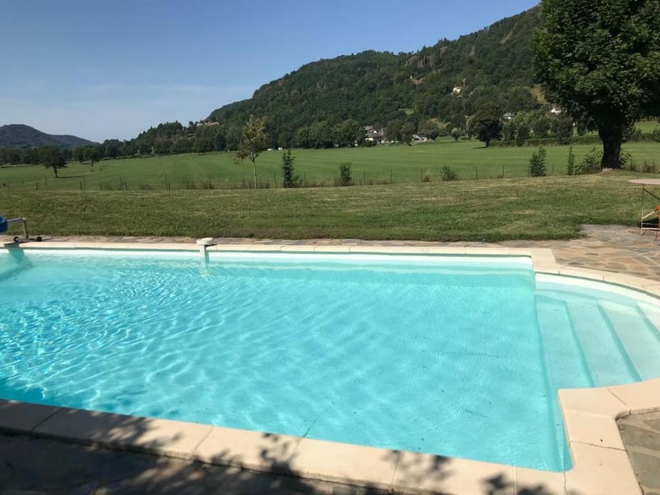 Natural landscape, Mountain view, Swimming pool