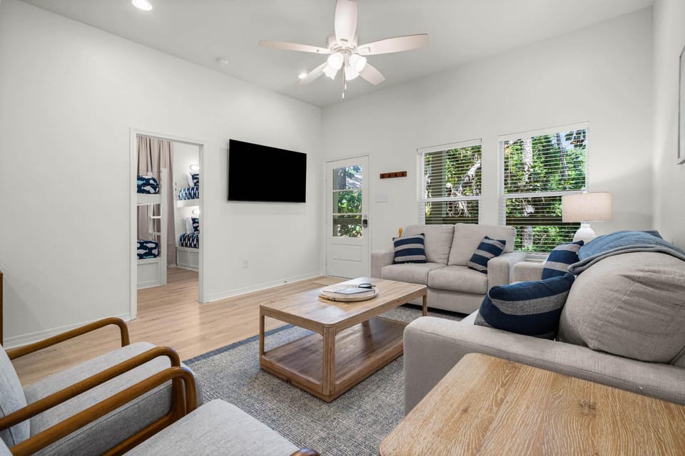 Luxury Retreat on Oleander - Unit K Apartment in Dauphin Island