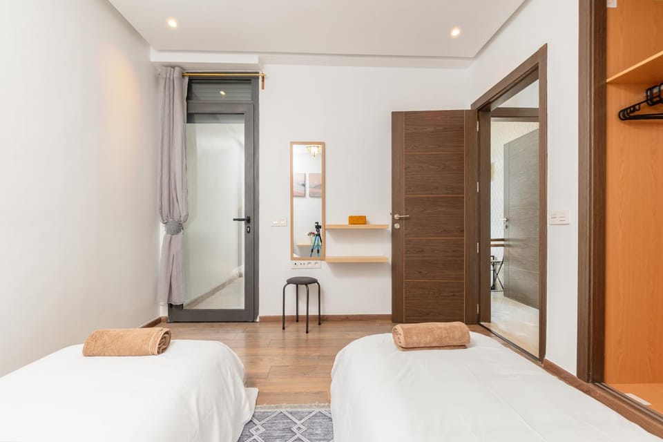 Bed, Photo of the whole room, Bedroom, towels, wardrobe