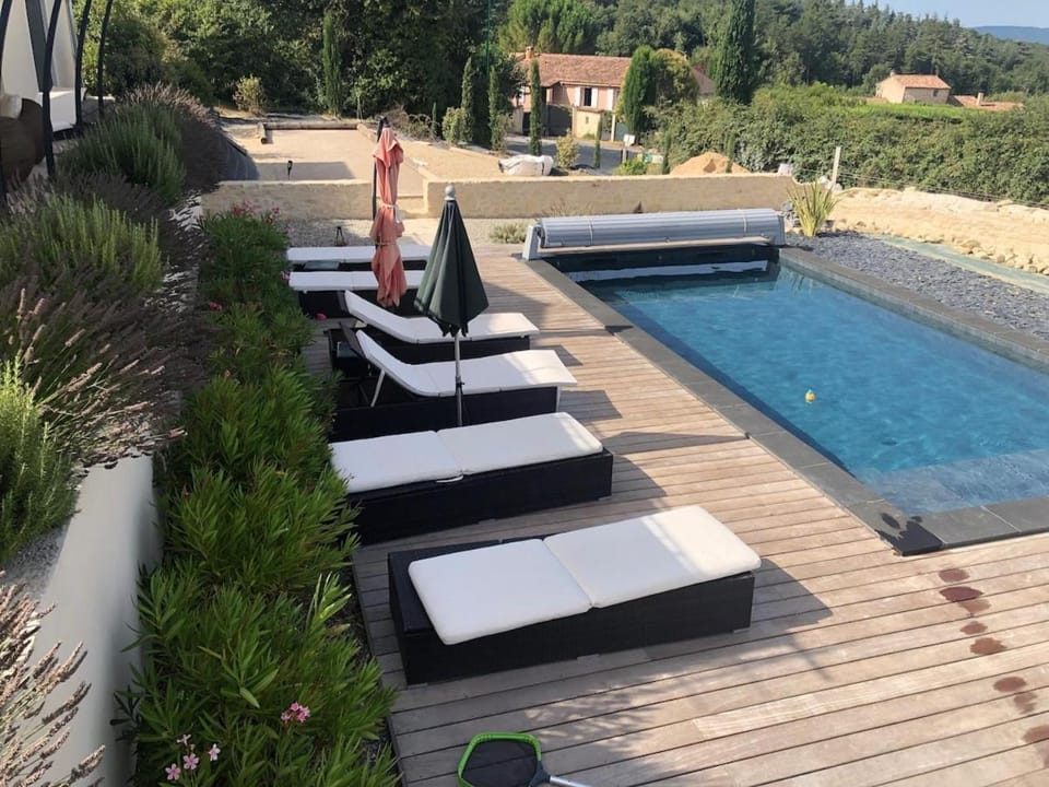 Gîte au plus près des étoiles House in Provence-Alpes-Côte d'Azur