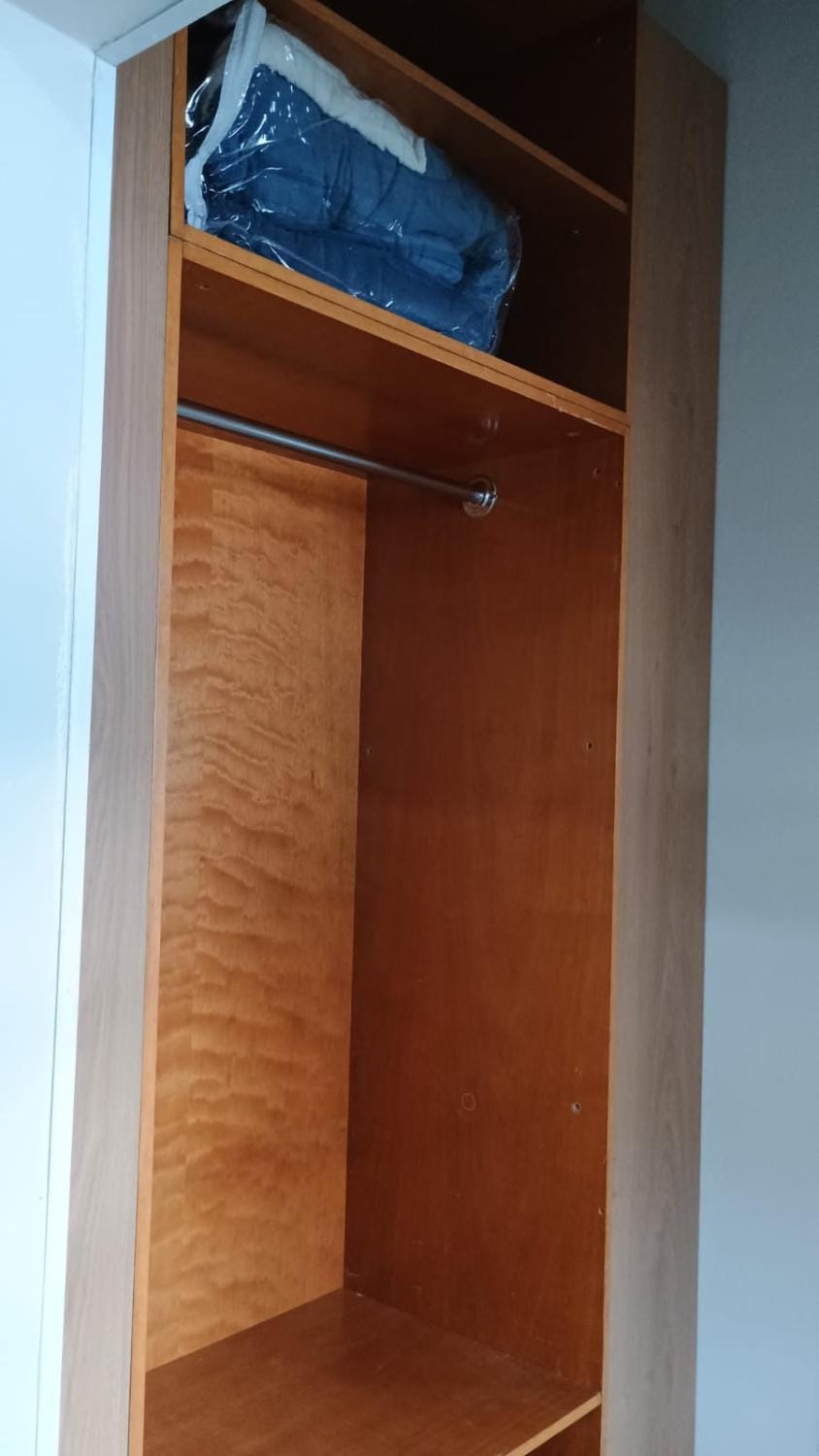 Quarto com suíte e closet Apartment in Guarulhos
