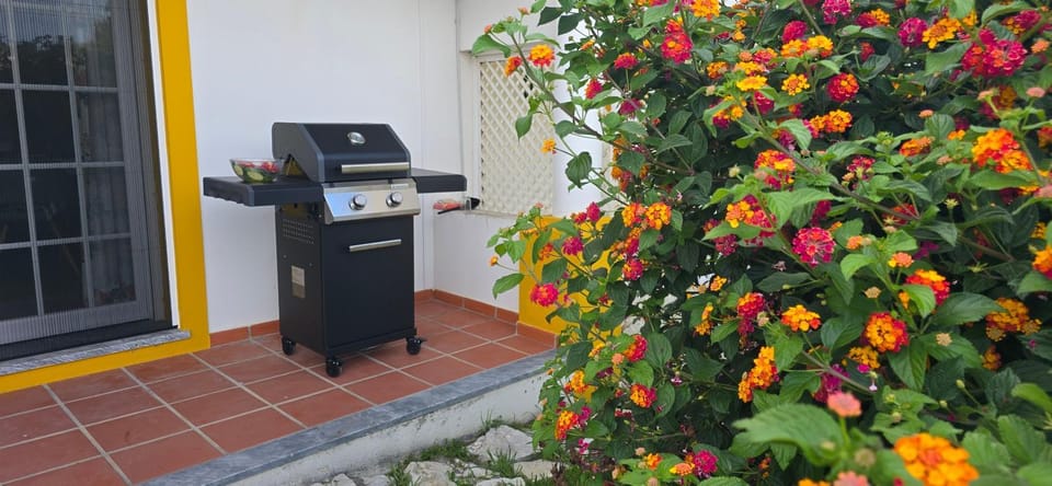 BBQ facilities, Garden, Balcony/Terrace
