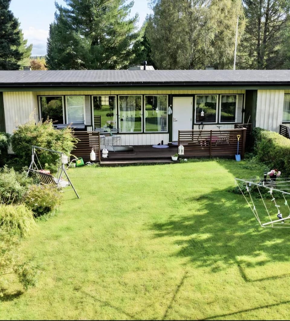 Majoitu viihtyisästi, tilaa riittää koko perheelle! Apartment in Finland