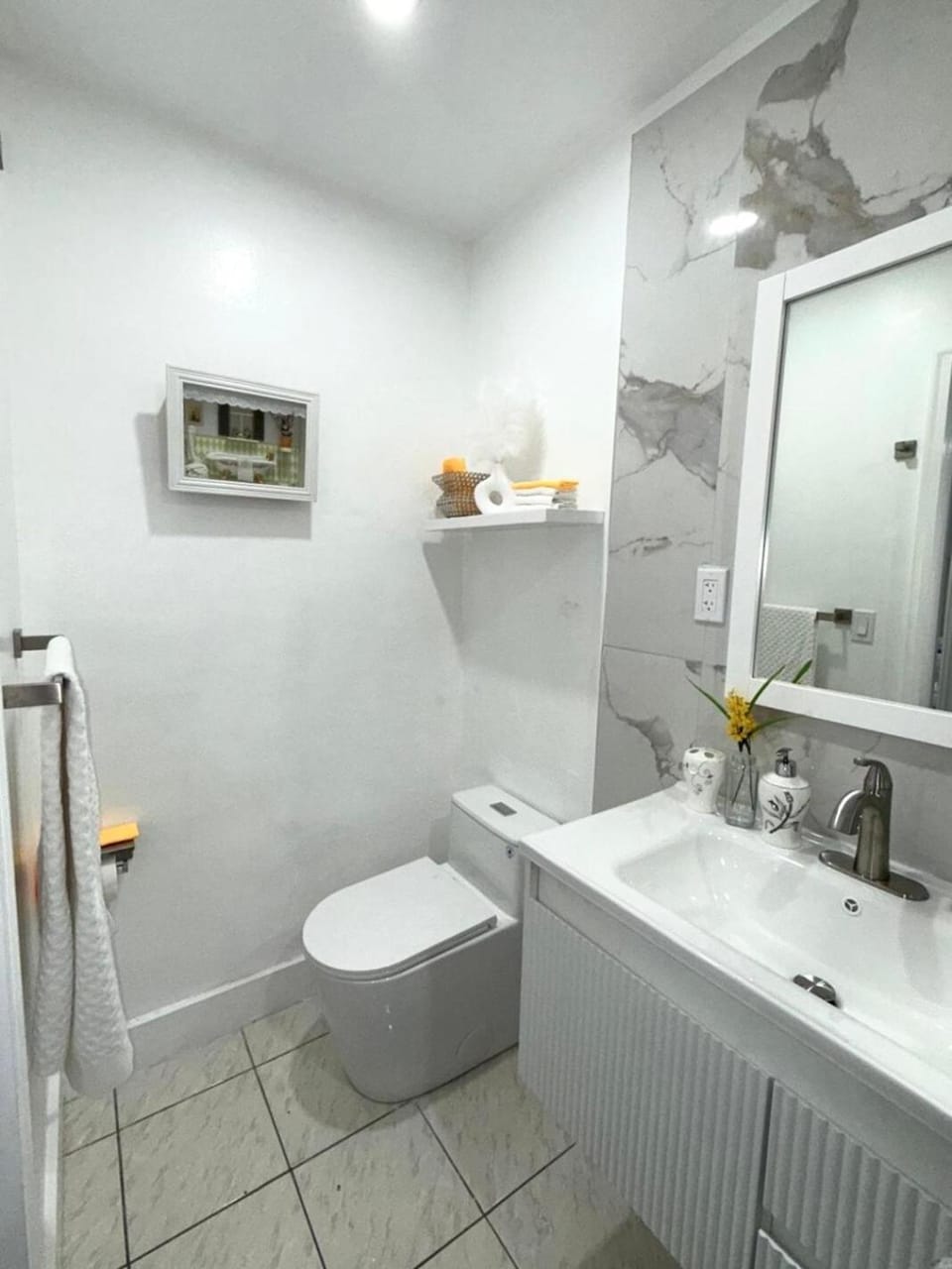 Private Guesthouse Apartment in Lauderhill