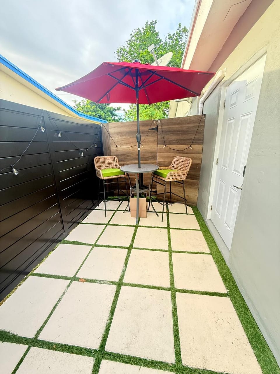 Private Guest-Studio Apartment in Lauderhill