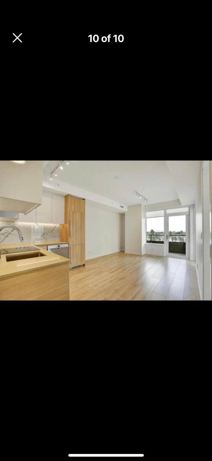 Cozy private bedroom and bathroom Vacation rental in Surrey