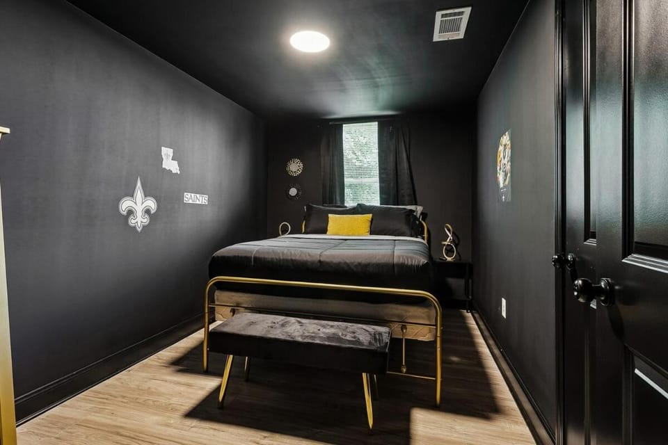 The Who Dat House, Luxury 5BR Near FQ Apartment in Ninth Ward