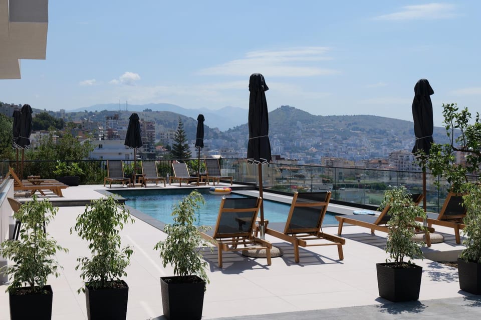 Safir Luxury Suites Apartment hotel in Sarandë