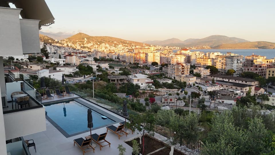Safir Luxury Suites Apartment hotel in Sarandë
