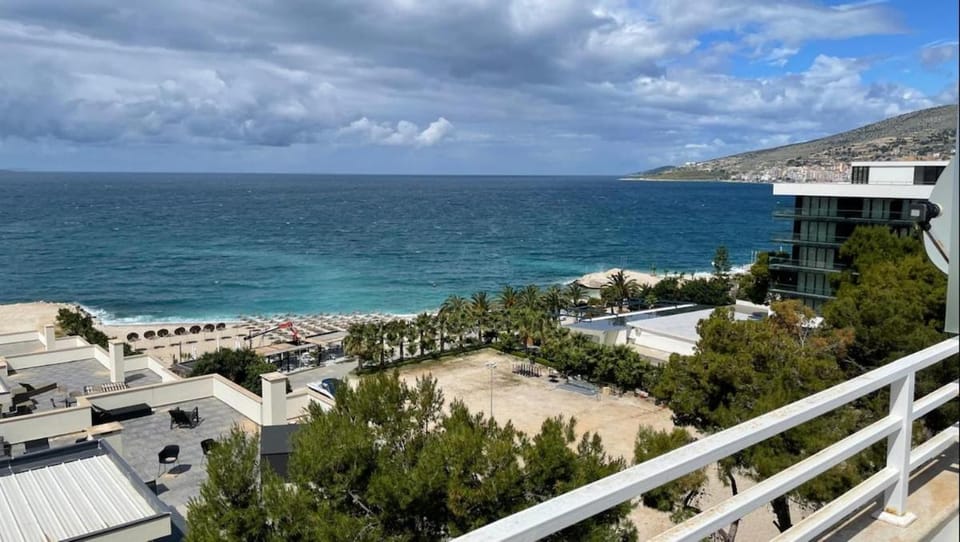 Balcony/Terrace, City view, Sea view