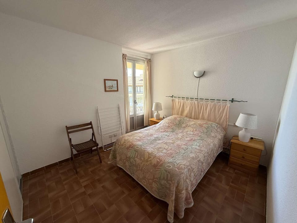 Appartement avec parking - 4/6 pers. - FR-1-81-782 Apartment in Leucate